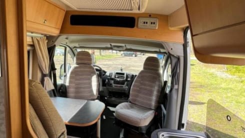 4p Adria Mobil bus from 2008