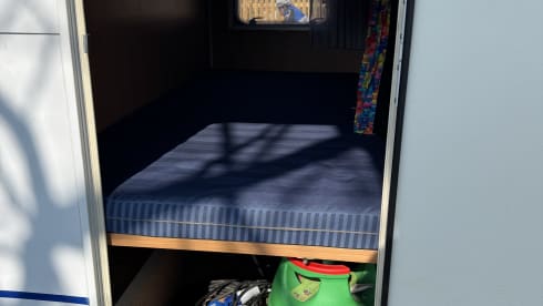 4p Bürstner alcove from 2005