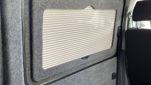 The Grey Horizon – 4 berth Volkswagen T6.1 LWB campervan from 2022