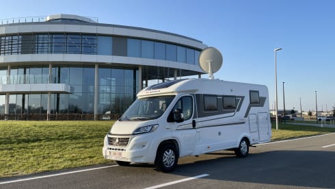 Adria Compact DL AUTOMATIC