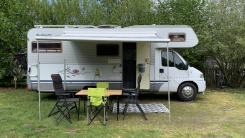 Perfect 6p family camper incl. child car seats