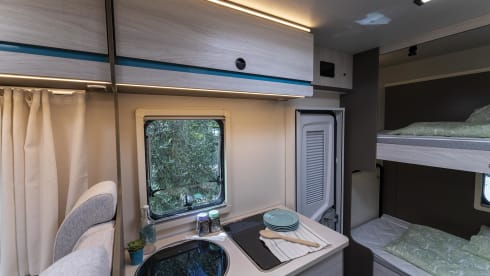 Kilig 9 – 2024 Rimor Kilig 9, 6 Berth Motorhome with Optional Garage