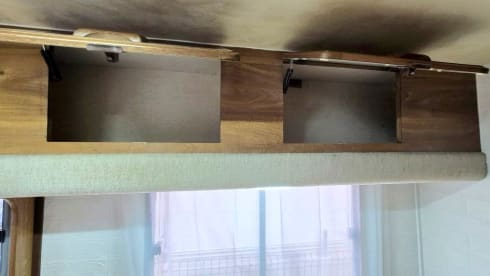 Even2 – Confortevole camper appena ristrutturato 5 posti viaggio 5 posti letto