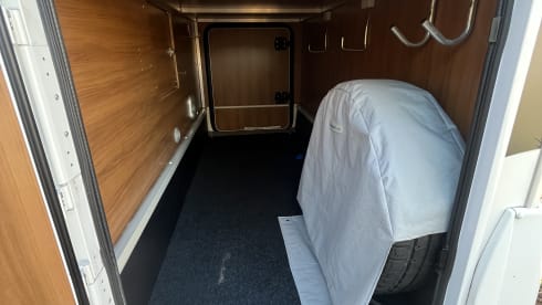 Nova – Nova - Luxury Camper - Spacious inside, compact outside!