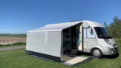 Tuppie – 4p Hymer Integral from 2009