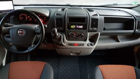 Homecar – Kompletter HomeCar-Familiencamper mit Motorklimaanlage