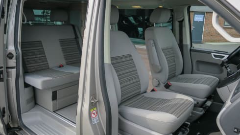 Dani – 4p Volkswagen campervan from 2012