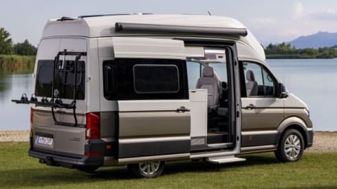 Napoli – 4p Volkswagen bus from 2023