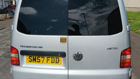 VW big van – VW Van Camper Compact and Fuel Efficient 