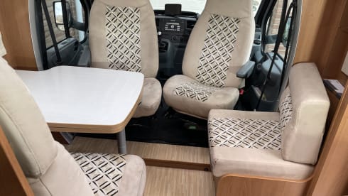 Breeze – Nice handy camper with all conveniences