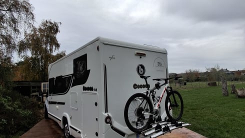 4p Benimar semi-integrated uit 2023