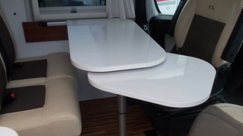 2p Adria twin 540 SPT e bike carrier