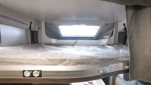 Benimar Cocoon 463 / 4 persons / new