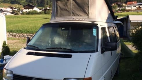 T4 – Delicious compact T4 Westfalia California camper