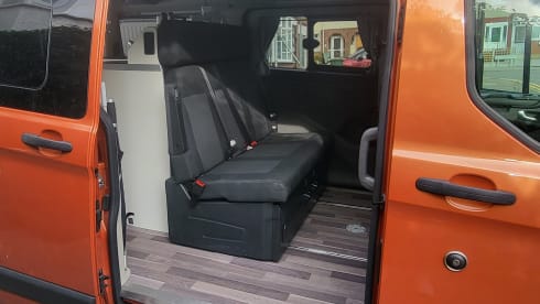 McNugget – 2023 Ford Custom Nugget Automatic