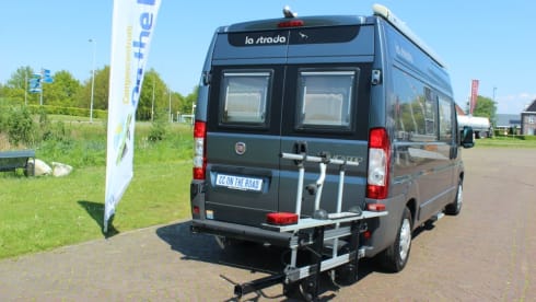 lastrada – 2-person Fiat camper van from 2013