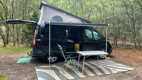 Ford Nugget – 2-4p Ford Nugget Westfalia with pop-up roof from 2015