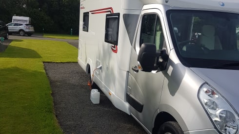 Loulou – 4 berth Lunar semi-integrated from 2020