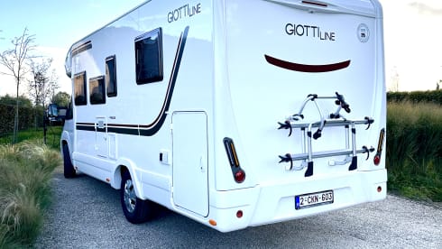 Fully equipped and brand new motorhome