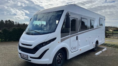 McLouis Carat 873 - Modello 2023 - Completamente attrezzato - 4/5 persone