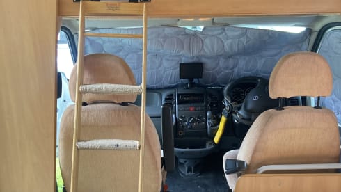 Connie – Fiat Alcove met 4 slaapplaatsen uit 2004