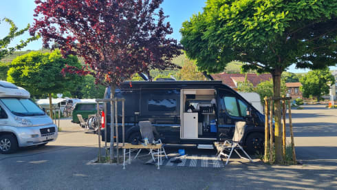 Tourne 6.4 – New Bus Camper for Rent Peugeot Boxer