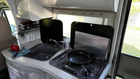 4p Chausson semi-integrated from 2001