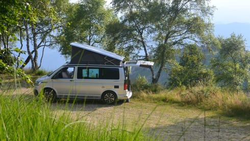 Cali-Waka – 4pers. 2023 Volkswagen California Coast Van