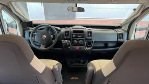 Onze Louis – Mooi aanbod!! 4p Fiat semi-integrated uit 2020