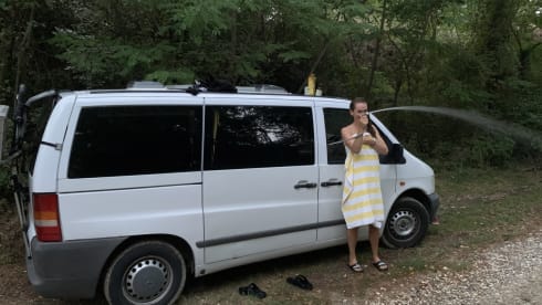 VitoVan – Freddy - Mercedes Vito camper for two people