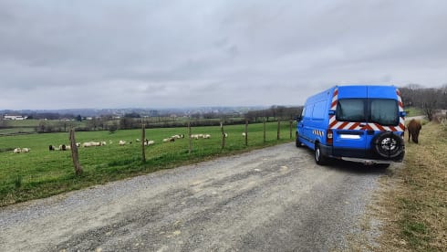 Fourgon EDF aménagé 