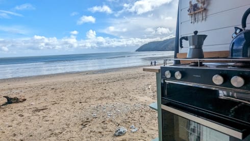 Nelly  – 3-berth Off-Grid 2015 Mercedes Sprinter Adventure Home!