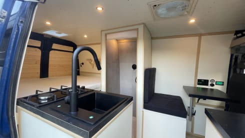 Van – Fiat Ducato Camper Van