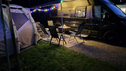 4p Knaus VanTourer 630L lengtebedden 