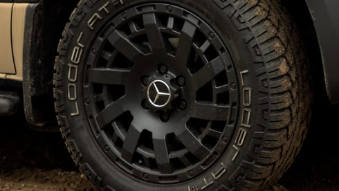 De Suite – 3p Mercedes-Benz campervan from 2024