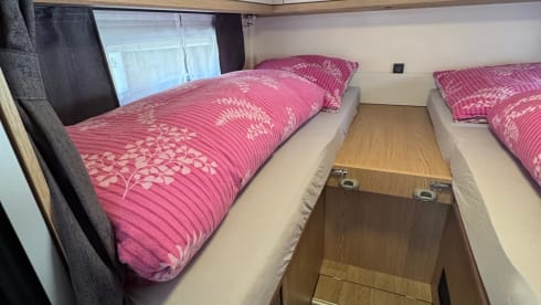 Hobby Ontour Edition F V65GE, Einzelbetten, Klima, SAT