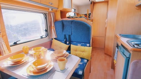 Luna – 4 berth Fiat alcove from 2006