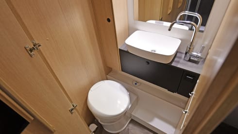 4p Sunlight semi-integrato dal 2025