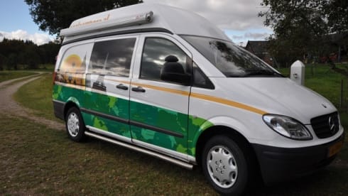 Type 3c – Unique trendy Mercedes Vito Buscamper