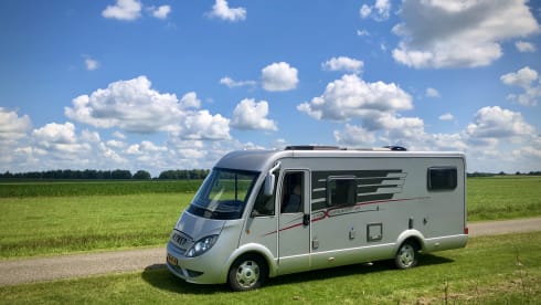 Henk – 2p Hymer integrated from 2010