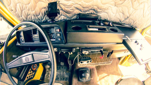 Johnattend – Kombi VW T25 T3 4/5 Personen Van umgebaut von Westfalia