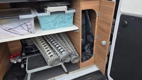 Pilote Xplorer – New bus camper Pilote Vega_630J