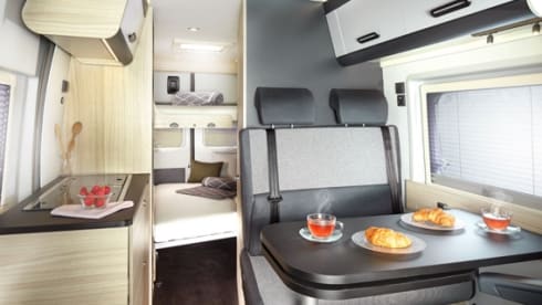 C10 – Sunliving V65 SL 140HP