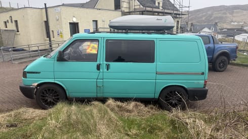 Rick – Camper Volkswagen a 2 posti letto del 1998 (assicurazione inclusa) 