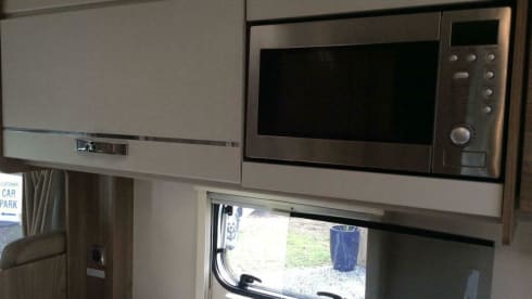 Top Spec 4 Berth Family Motorhome (4seatbelts)