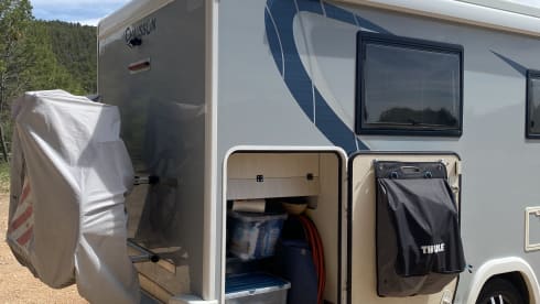 Wunderschöner, komfortabler Chausson-Camper für 4 Personen aus dem Jahr 2016!