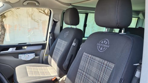 Alex's Van – Barcelona Camper Van Rental