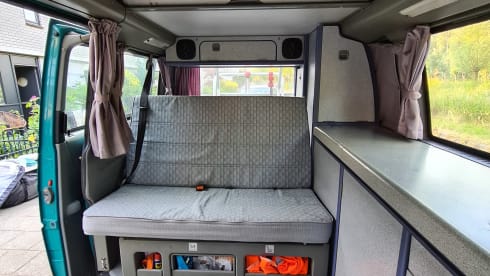 VW T4 California – Benziner – 1993