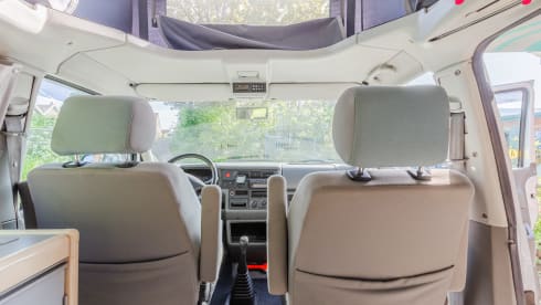 Classic 4p Volkswagen T4 California Westfalia from 2002
