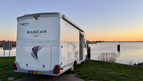 BasCar – Mercedes-Benz - Frankia Comfortclass - automatic - fully equipped